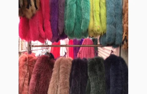 Опушка и воротники из натурального меха