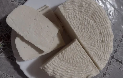 Продам коровье молоко