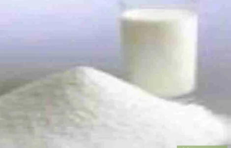 Сухе молоко від виробника: знежирене та жирне