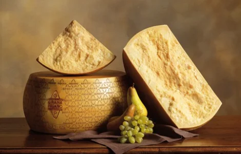 Итальянский сыр Grana Padano