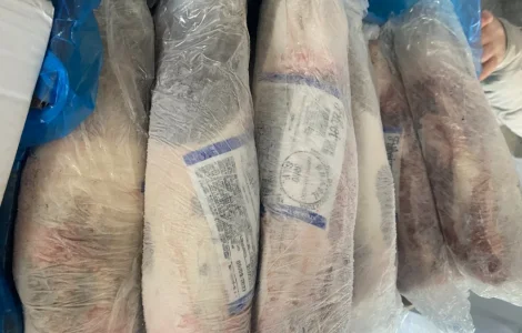 Продам язык говяжий замороженный