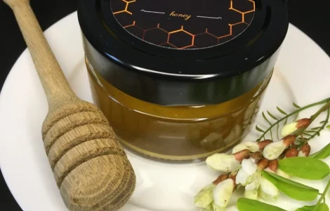 Пропонується мед 2022 року в Харкові