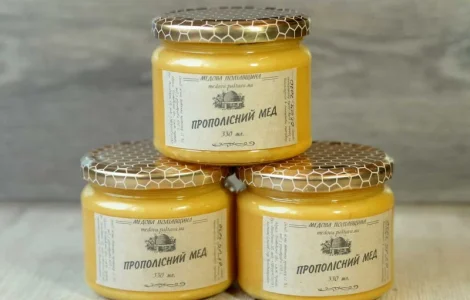 Мед с прополисом — натуральный продукт от пчеловода