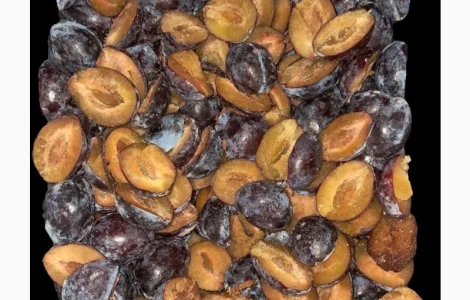 Продам сливу заморожену без кістки