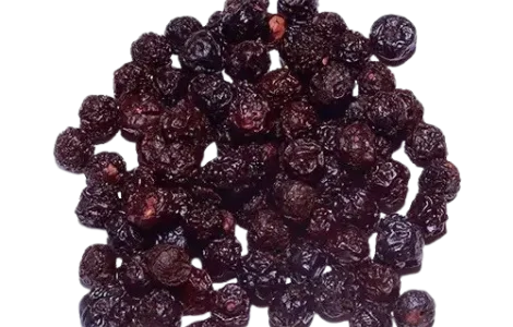 Сушена вишня з кісточкою