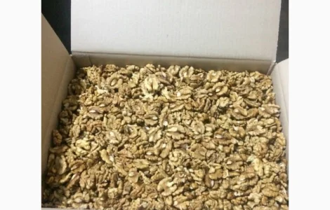 Купляємо ядро грецького горіху