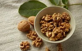 Грецький горіх очищений