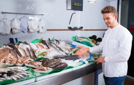 Предприятие закупает свежемороженую морскую рыбу в ассортименте