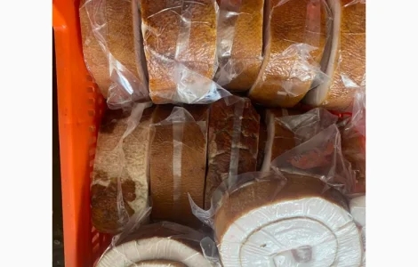 Продам САЛО ДОМАШНЄ в вакуумній упаковці