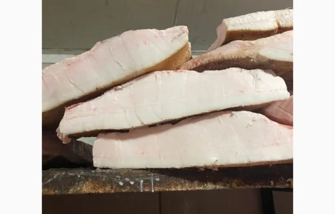 Продам домашнє грубе сало