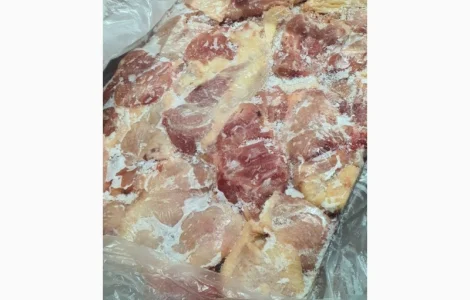 Курятина без кости и кожи, доступна для заказа