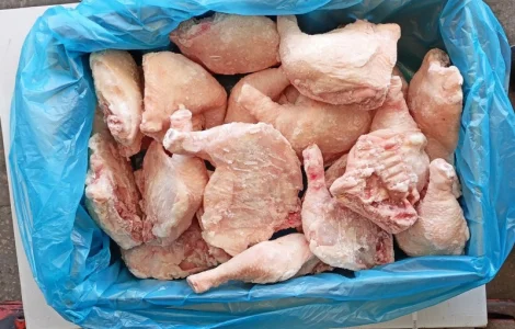 Продается четверть куриного мяса шоковой заморозки