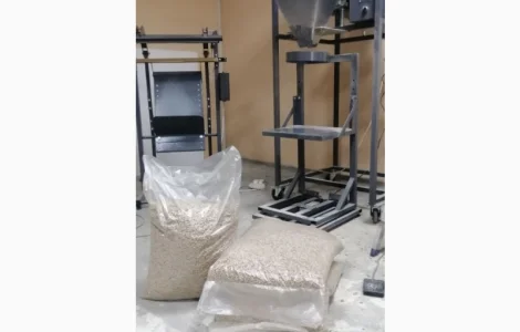 Дозатор для сыпучих продуктов. Фасовка пеллет