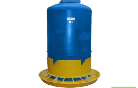 Бункерные кормушки для свиней