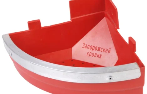 Кормушка лотковая пластиковая для кроликов