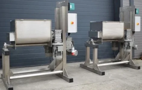 Промышленный миксер для пищевых густых продуктов 350 литров