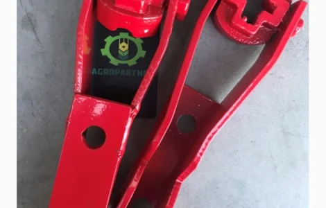 Вилка подъёма сошника с вкладышем СЗГ 00.144 точного литья (сухарь) в порошковой покраске