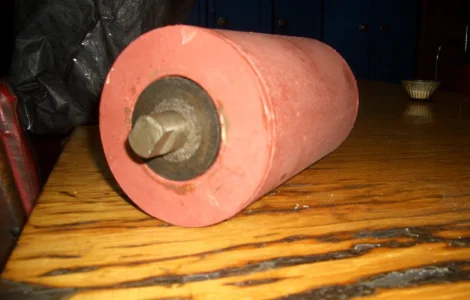 Изготовляем ролики из нержавеющей стали