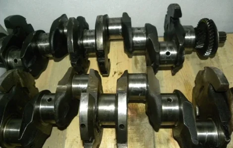Коленвал, вал коленчатий 240-1005020 МТЗ и не только