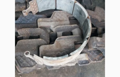 Лента тормозная Т-150Г гусеничная (150.37.018)