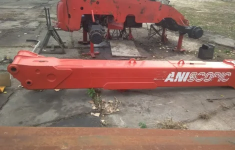 Стрела к телескопическим погрузчикам Manitou