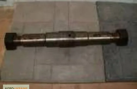 Ось т-150 катка каретки