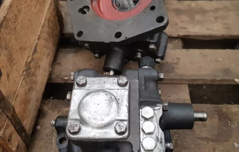 Розподільник КПП правий Т-150 150.37.025-1