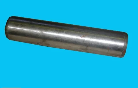 Цапфа каретки т-150