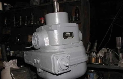 Купить насос регулируемый двухпоточный 321.224.А