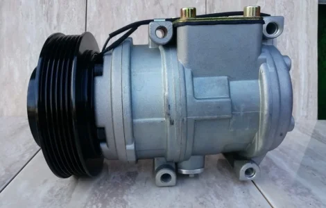 Компресор кондиціонера 10PA17C для Lexus ES300 / Toyota Avalon, Camry, Sienna, Solara QR