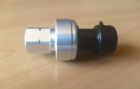 Датчик тиску кондиціонера DENSO - Renault Citroen Chevrolet Opel