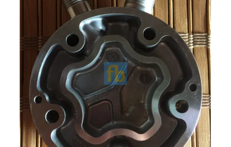Крышка задняя компрессора Sanden 5S14, 5H14 вертикальная
