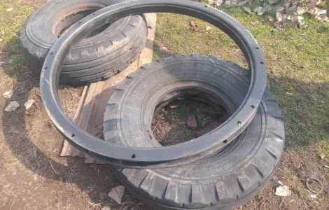 Круг поворотний на прицеп тракторний