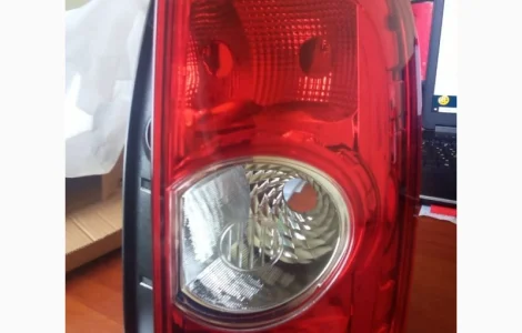 Задний правый фонарь renault duster 265500033R
