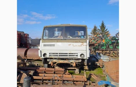 Продам Камаз 5410 на запчасти