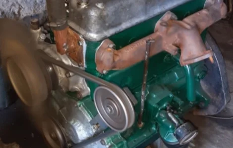 Дизельный двигатель к вилочным погрузчикам тоета Toyota 2J