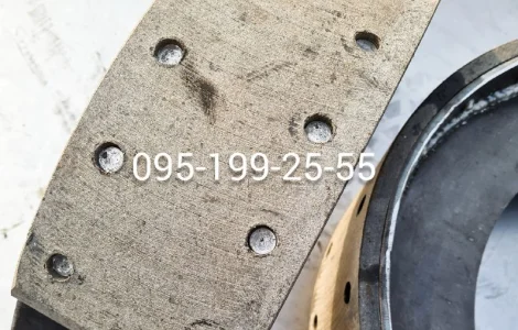Гальмівна колодка 2ПТС-6; запчастини причепа 2ПТС-6