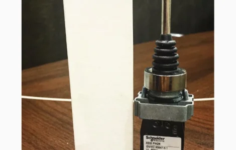 Переключатель: джойстик. SCHNEIDER ELECTRIC XD2PA24