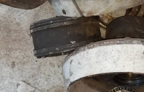 Обойма левая 652Б.032.00.65 на ЭО-652, ЭО-4111, ЭО-4112