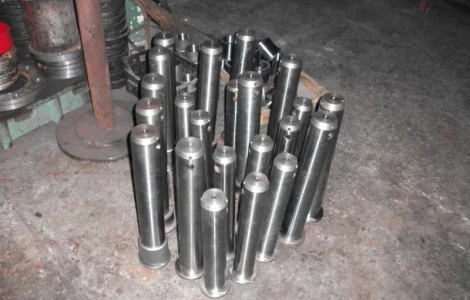 Втулки и пальцы для спецтехники