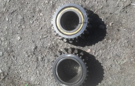 Шестерня КПП Т-150 (z-19, z-30) (151.37.046-4Р) на подшипнике (151.37.046-3) на втулке