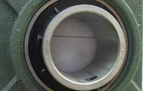 Подшипник UC210 в корпусе- F -( UCF210 ) под вал 50 мм