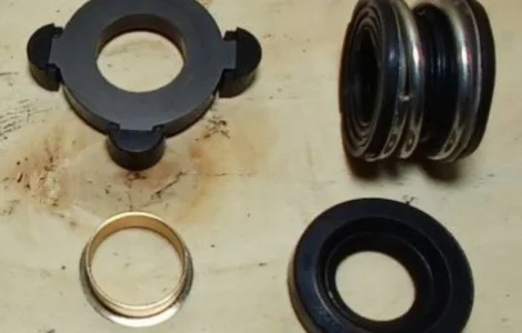 Ремкомплект (ущільнення) насосу внутрішнього контуру, двигуни 1д6, 3д6, 1д6, 1д12