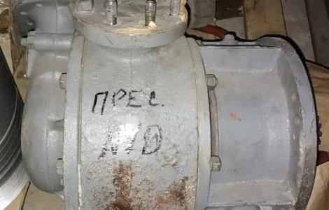 Насос водяний внутрішнього контуру для NVD48A-2U, 832-34915