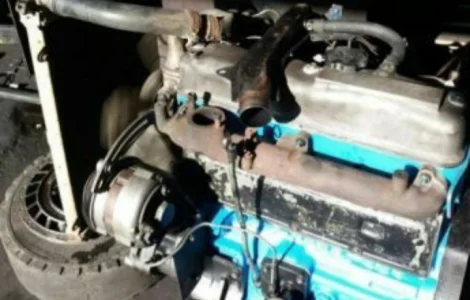 Запчасти к двигателю тоета Toyota 2J