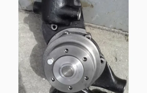 Водяной насос,  помпа для двигателей Андория 6ст 107,  4 c90,  SW400,  SW680