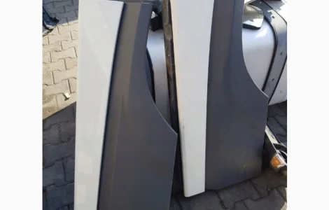 1843493 Крыло верхнее с накладкой правое DAF XF 106 Euro 6 1835032