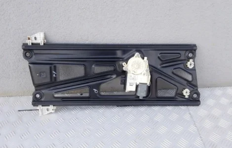 1881915 Стеклоподьемник электро правый DAF XF 106 Euro 6