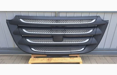 2046502 Решетка радиатора DAF XF 106 Euro 6