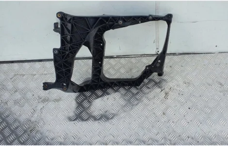 2107372 Кронштейн фары левый DAF XF 106 Euro 6